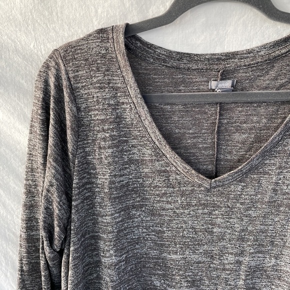 Aerie Sweater Size L - Picture 2 of 5